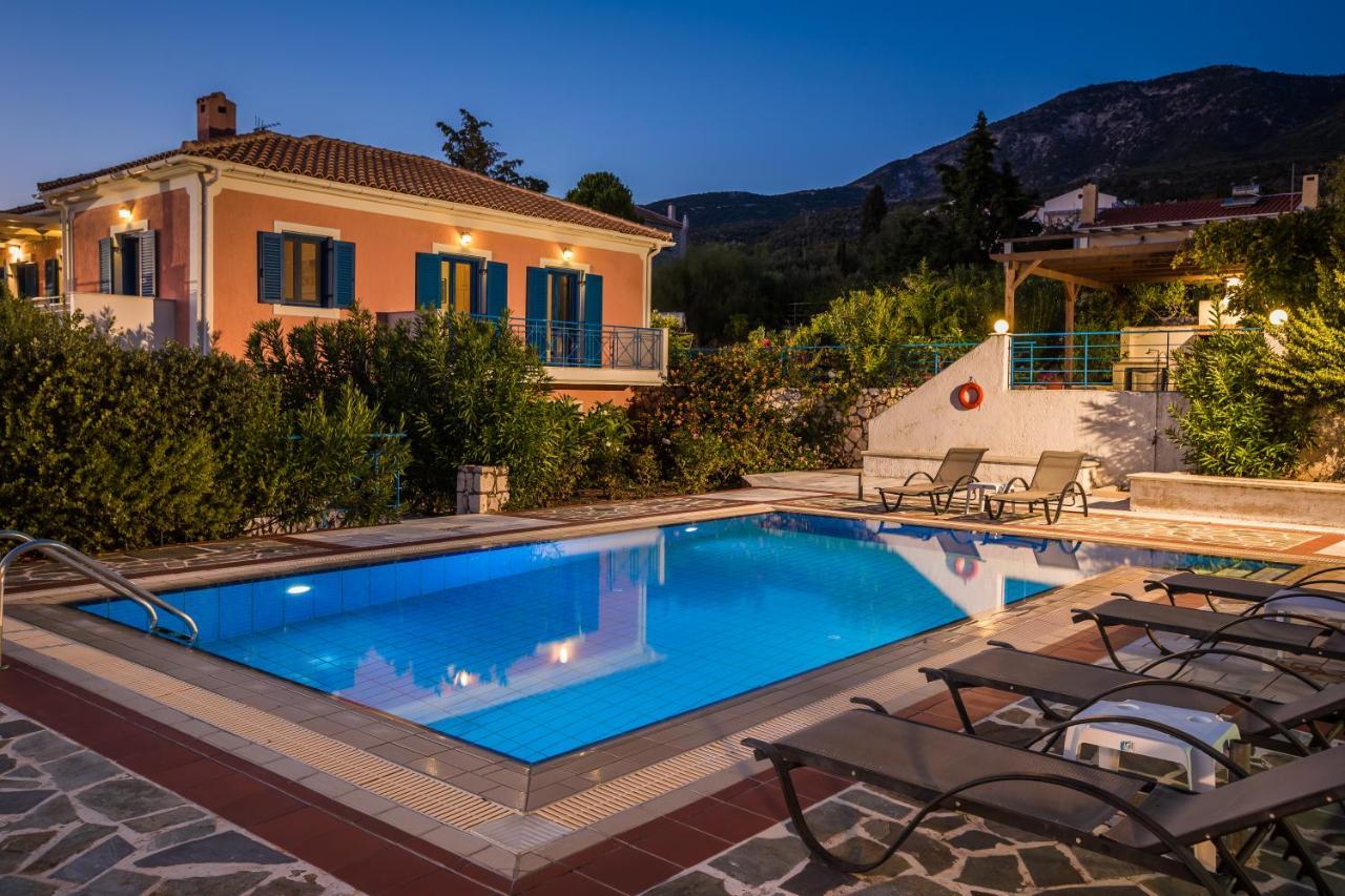 Villa Rudi Trapezaki  Exterior photo